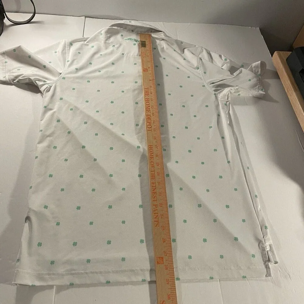 Straight Down Performance Golf Polo Shamrocks Print Men Size Small Duck Hunt - Picture 2 of 12